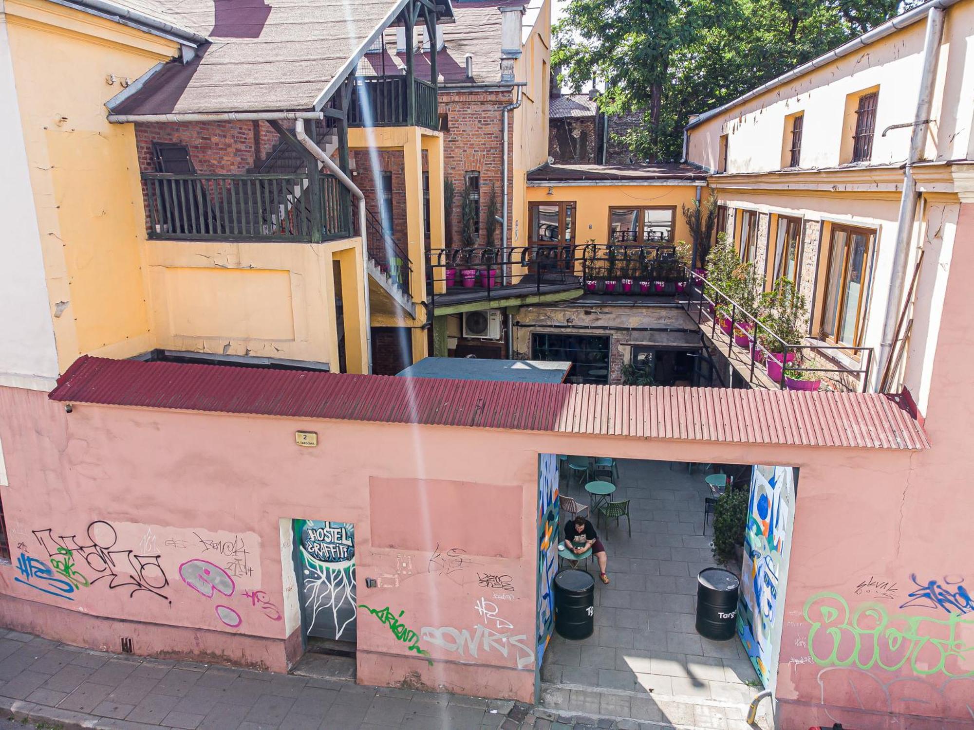 Hostel Graffiti Krakow Dış mekan fotoğraf