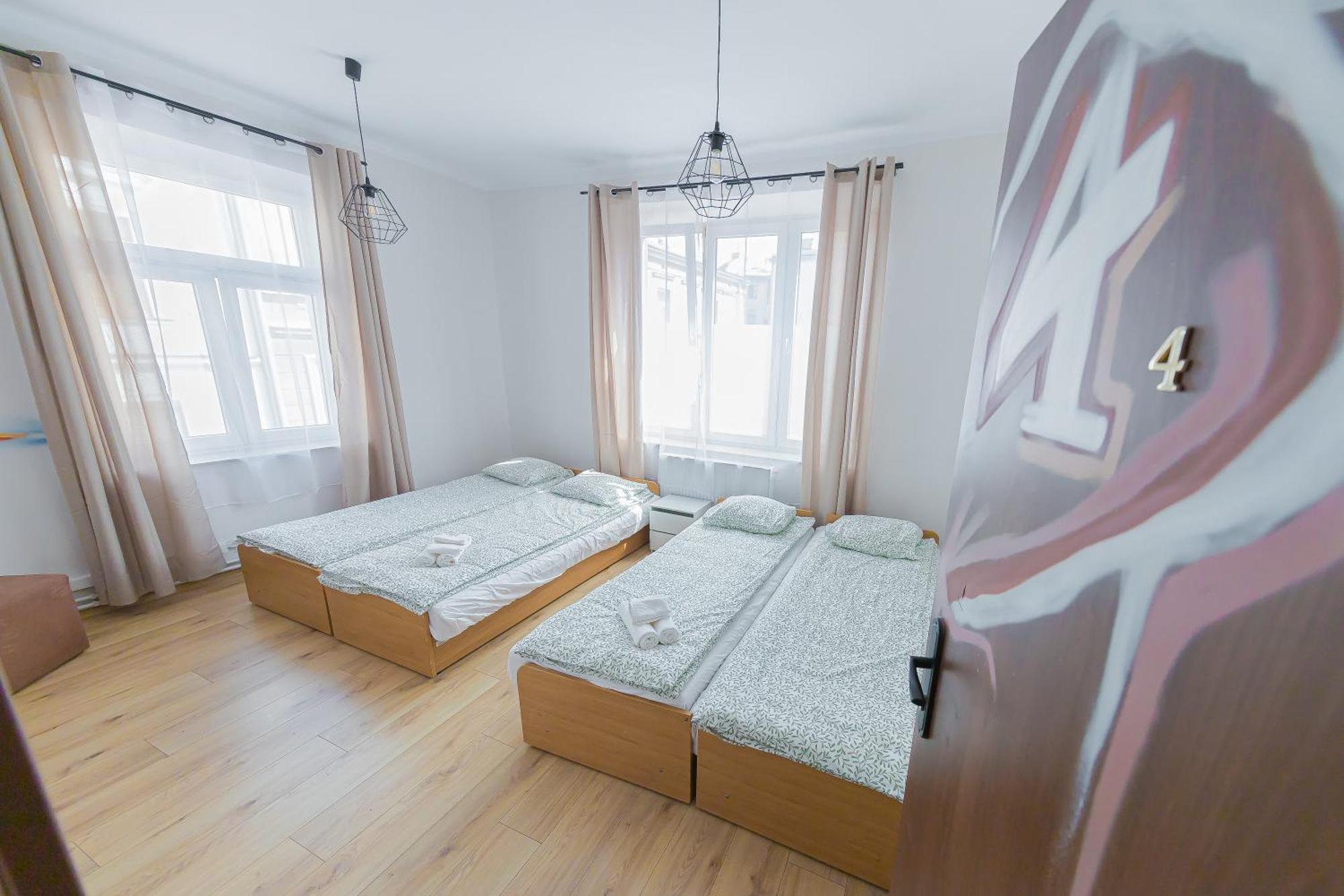 Hostel Graffiti Krakow Dış mekan fotoğraf