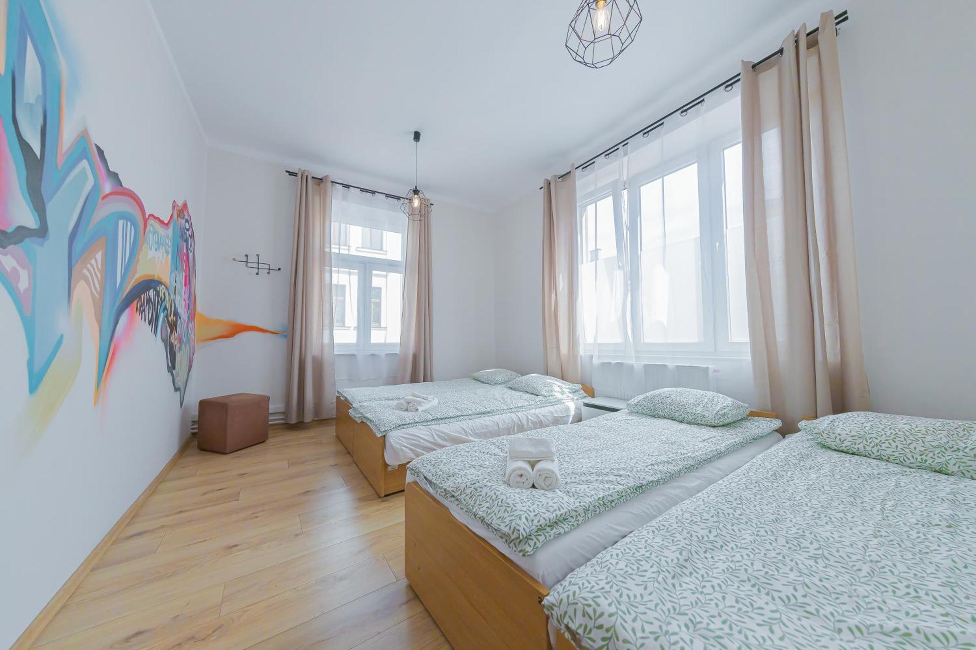 Hostel Graffiti Krakow Dış mekan fotoğraf
